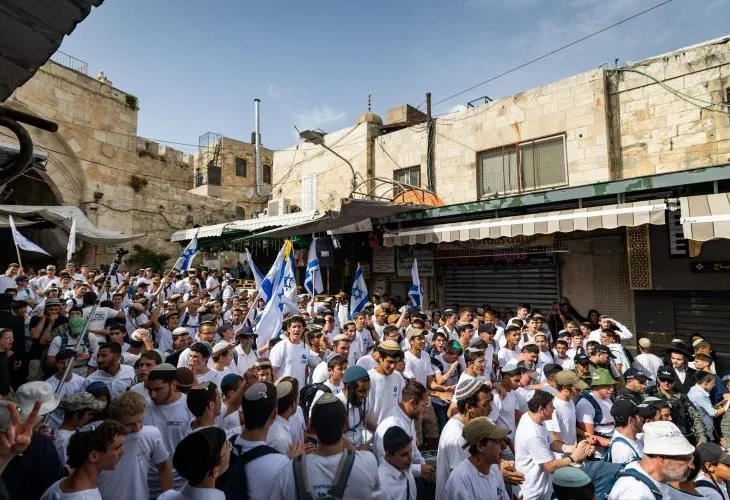 מצעד הדגלים בירושלים (צילום: חיים גולדברג, פלאש90)