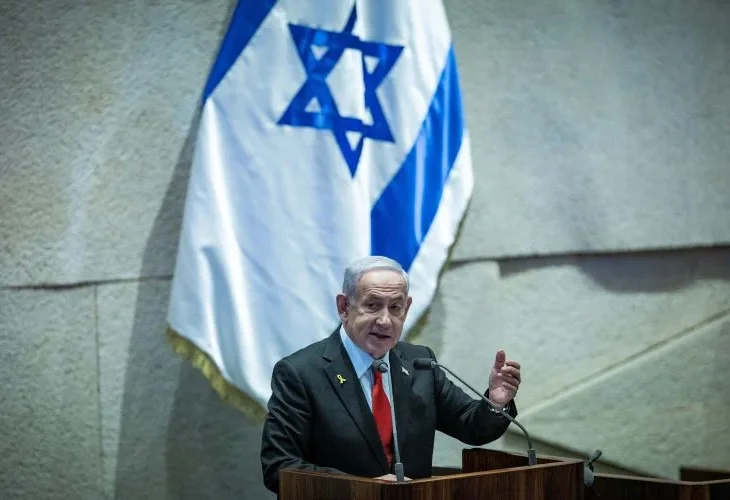 נתניהו היום בכנסת (צילם: יונתן סינדל,פלאש90)