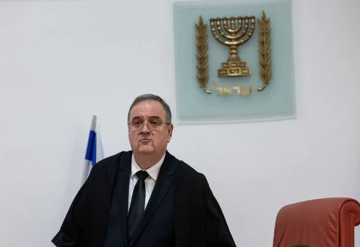 השופט יחיאל כשר, ארכיון (צילום: יונתן סינדל פלאש90)