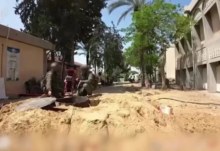 פעילות צה"ל בבית החולים בעזה (צילום: דובר צה"ל)