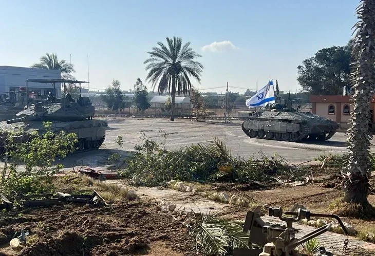 צה"ל במעבר רפיח, ארכיון (צילום: דובר צה"ל)