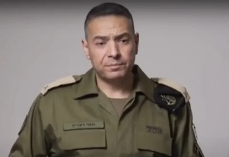דובר צה"ל, תת-אלוף אפי דפרין (צילום: דובר צה"ל)