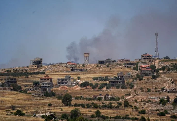 תקיפה בדרום לבנון (צילום: אייל מרגולין, פלאש90)