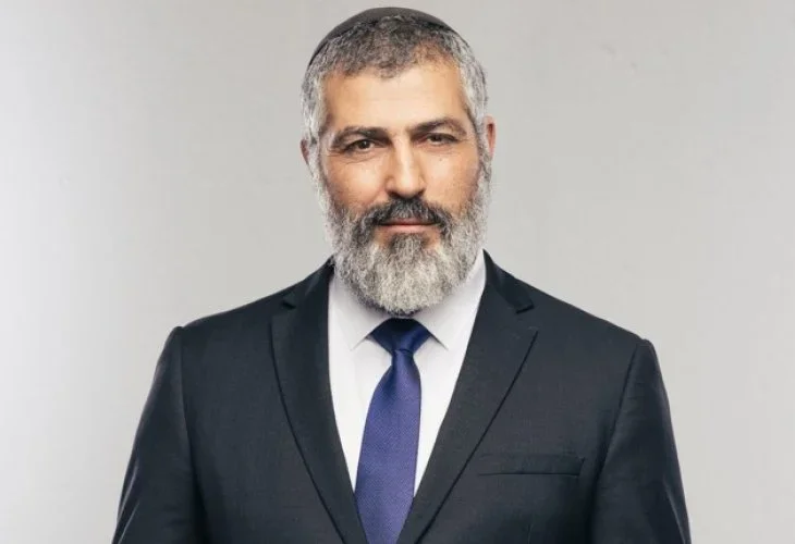 צבי יחזקאלי (צילום: מיכה לובטון) צבי יחזקאלי (צילום: מיכה לובטון)