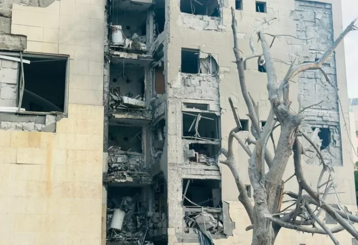 זירת הנפילה בבאר שבע (קרדיט: כב"ה מחוז דרום) זירת הנפילה בבאר שבע (קרדיט: כב"ה מחוז דרום)