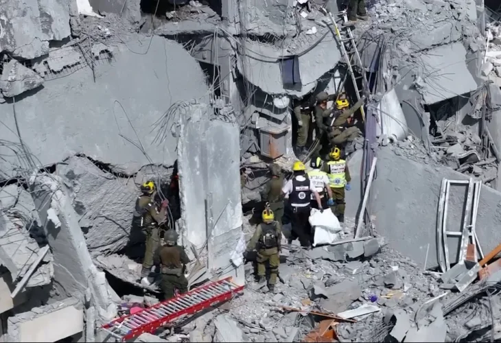 זירת הנפילה בבאר שבע (צילום: דובר צה״ל)