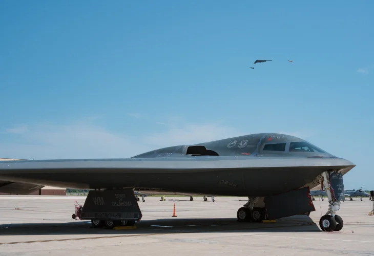 מפציץ B-2 (קרדיט: shutterstock)