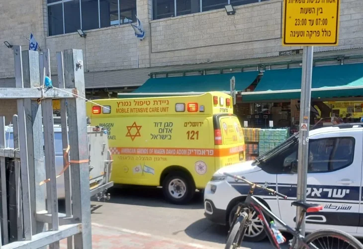 זירת הפיגוע (צילום: דוברות מד״א)