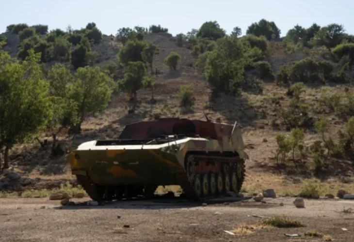 משוריין של צבא סוריה (צילום: דובר צה"ל)
