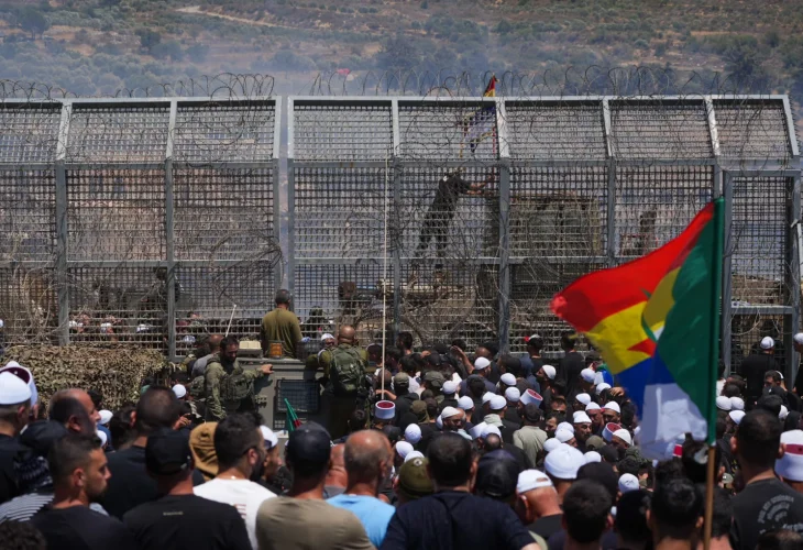 דרוזים מפגינים בגבול סוריה-ישראל (צילום: אייל מרגולין, פלאש90)