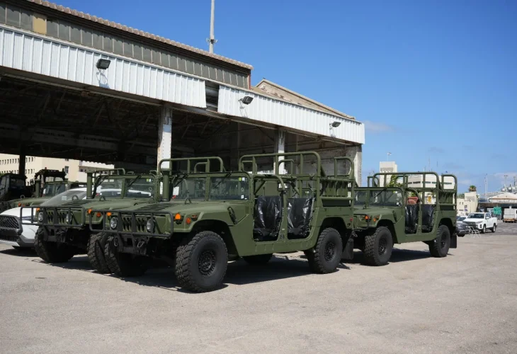 (צילום: אגף דוברות וקשרי ציבור במשרד הביטחון)