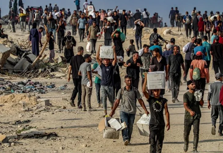 חלוקת סיוע בעזה, ארכיון (צילום: פלאש90)