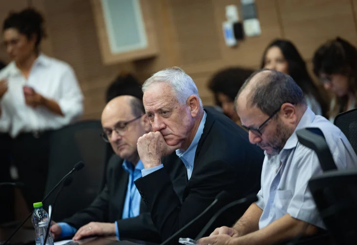 גנץ (צילום: יהונתן סינדל, פלאש90)