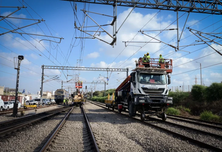עבודות ברכבת (צילום: אבסשלום ששוני, פלאש90)
