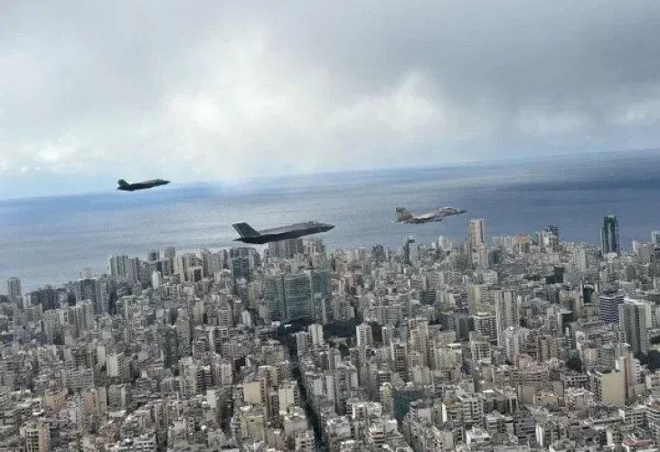 מטוסי צה"ל בשמי ביירות, ארכיון (צילום: דובר צה"ל)