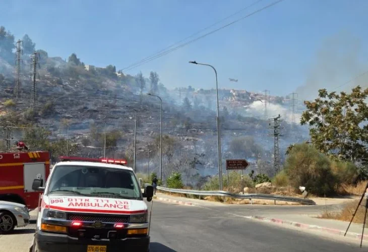 זירת השריפה (צילום: תיעוד מבצעי מד"א)