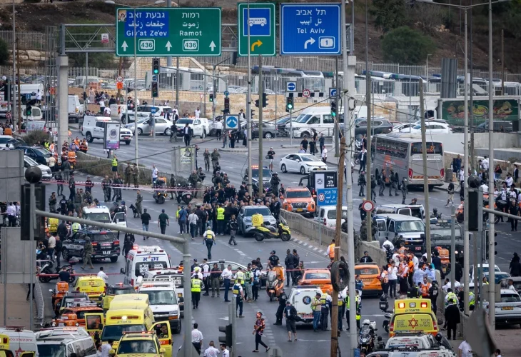 זירת הפיגוע, ארכיון (צילום: חיים גולדברג, פלאש90)