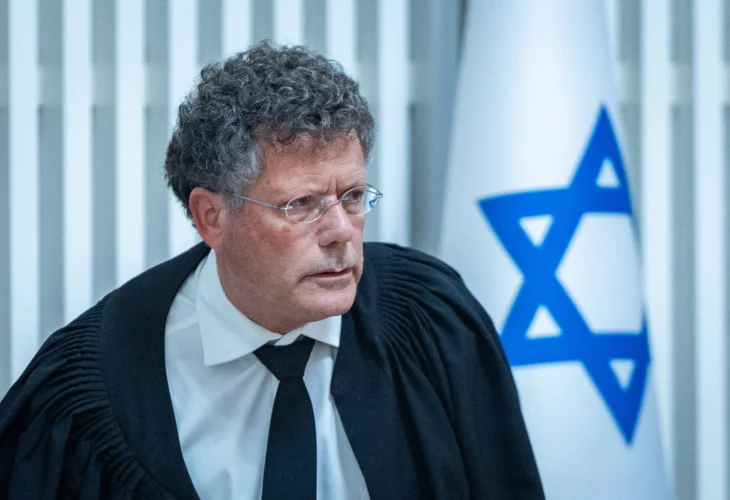 עמית (צילום: יהונתן סינדל, פלאש90)