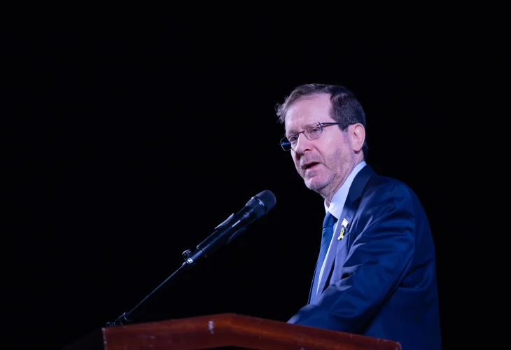 הרצוג (צילום: יהונתן סינדל, פלאש90)