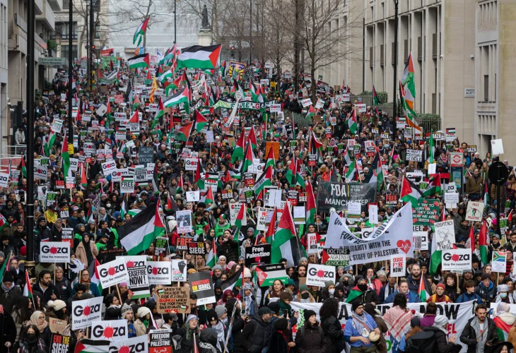הפגנה פרו-פלסטינית בלונדון (קרדיט: shutterstock)