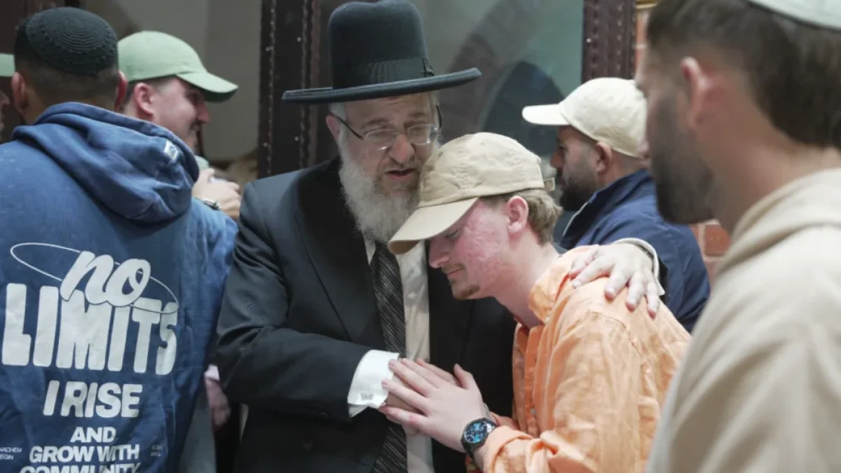 ממנהרות עזה לקרעסטיר: מסע ההודיה המטלטל של שורדי השבי וניצולי הנובה