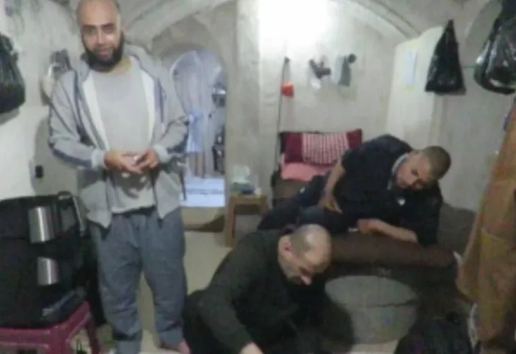 מפקד חטיבת רפיח ובכירי חמאס נוספים (קרדיט: דובר צה״ל בערבית)