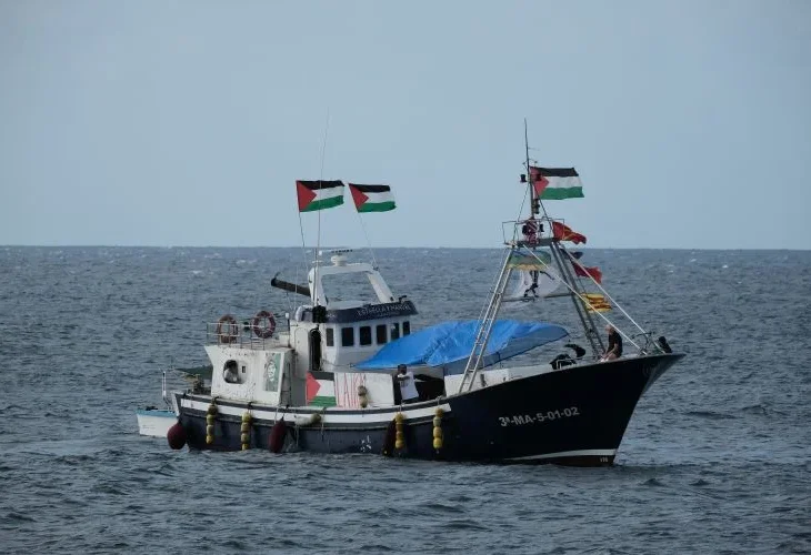 אחת הסירות שבדרכה לעזה (צילום: שאטרסטוק)