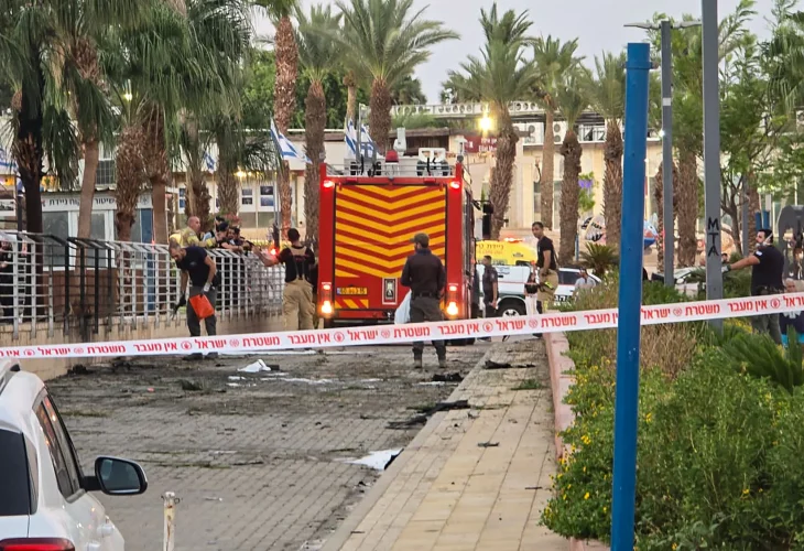 זירת פגיעת הכטב״ם באילת (צילום: פלאש90)