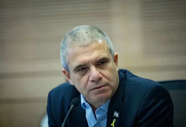 גל הירש היום בדיון (צילום: חיים גולדברג, פלאש90)