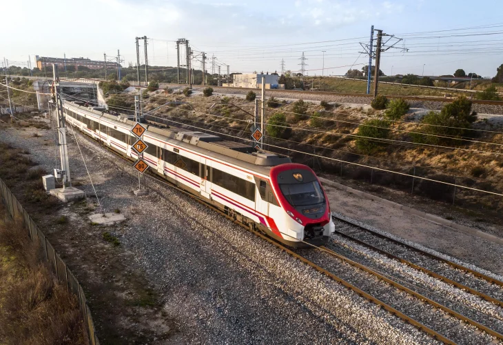 טעות בחדר הבקרה: 39 הרוגים בהתנגשות קטלנית בין רכבות בספרד