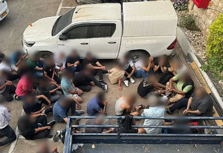 מעצר שוהים בלתי חוקיים, ארכיון (צילום: דוברות המשטרה)