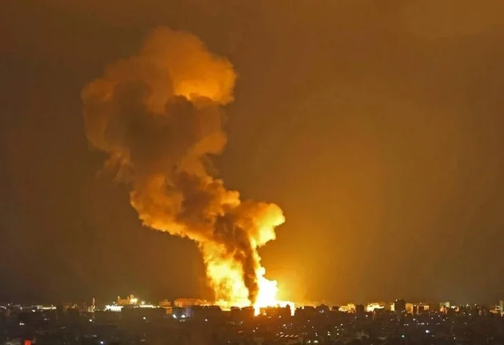 תקיפה בסוריה (צילום: תיעוד שעלה ברשתות החברתיות, שימוש לפי סעיף 27א')