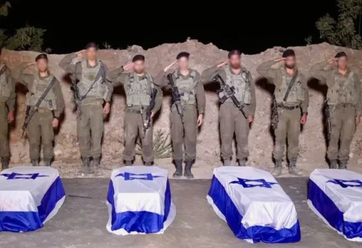 קבלת גופות חללים, שלשום ברצועה (צילום: דובר צה"ל)