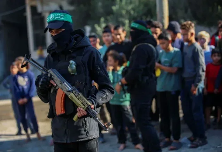 Hamas Terrorists in Gaza (Flash90)