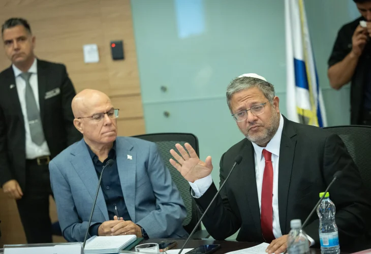 איתמר בן גביר וצביקה פוגל בוועדה לביטחון לאומי (צילום: חיים גולדברג, פלאש90)