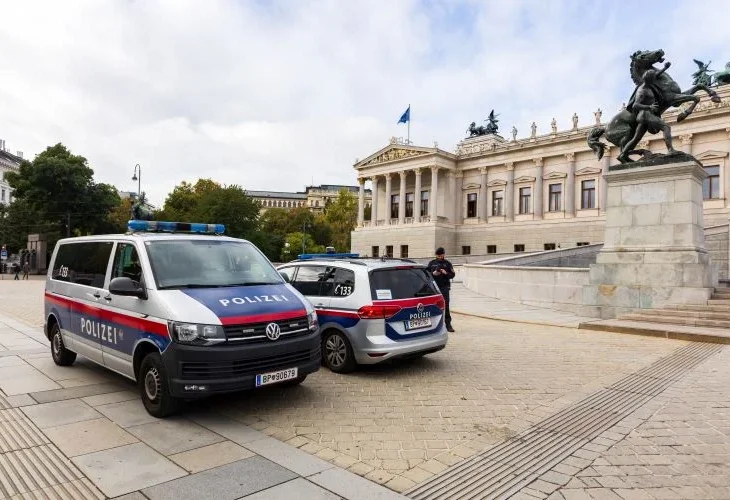 כוחות ביטחון באוסטריה (צילום: שאטרסטוק)