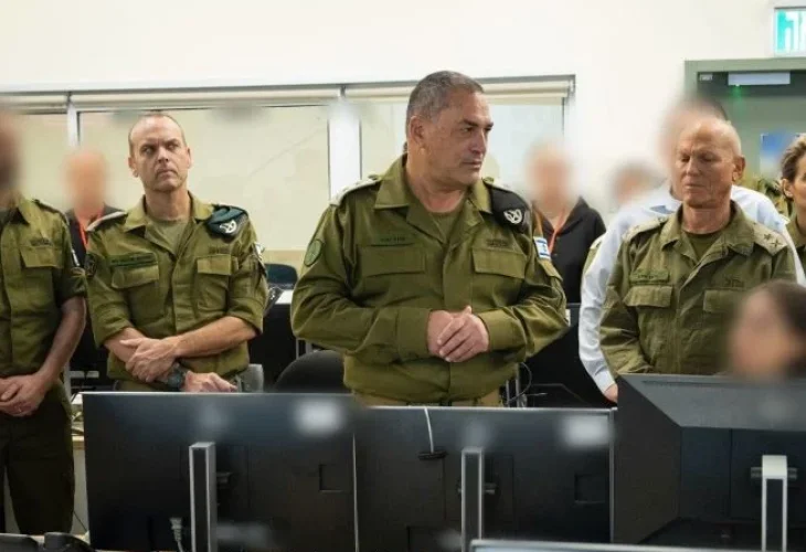 הרמטכ"ל בחמ"ל הפיקוד (צילום: דובר צה"ל)