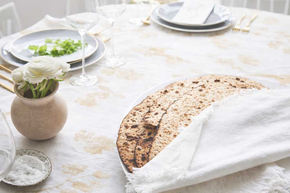 "בחג הפסח עצמו הוא אכל בעיקר את המצות"