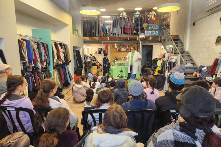 Children’s activities at the House of Avia.