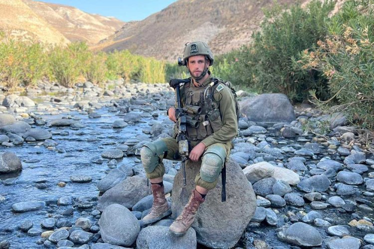 בעת שירותו הצבאי