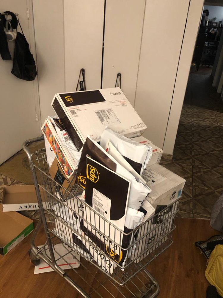 עלוני הידברות מוכנים למשלוח לקהילות ברחבי ארה''ב