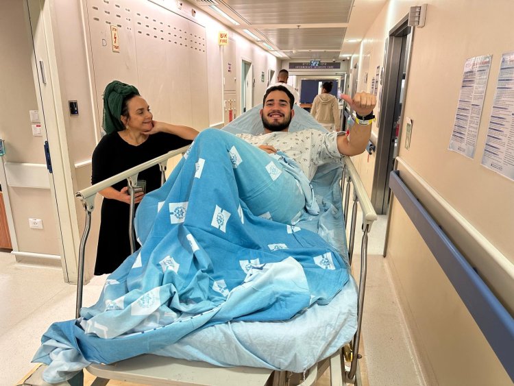 אוסי בן צור עם בנה דביר