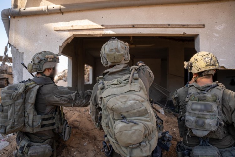 צוות הקרב של חטיבה 401 בג׳באליה (צילום: דובר צה״ל)