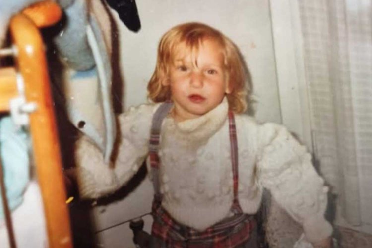 רבקי קליין בילדותה