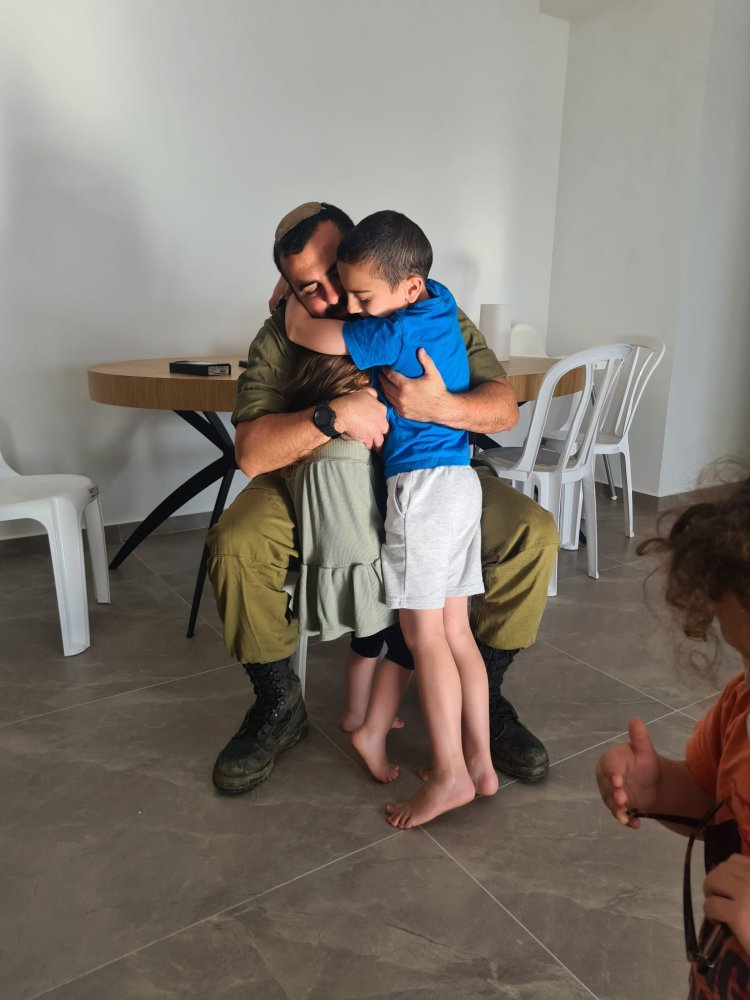 יוחנן יוצא לעזה, חמישה חודשים לאחר הפציעה