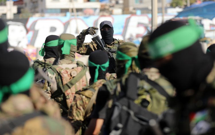 מחבלי חמאס (קרדיט: shutterstock)