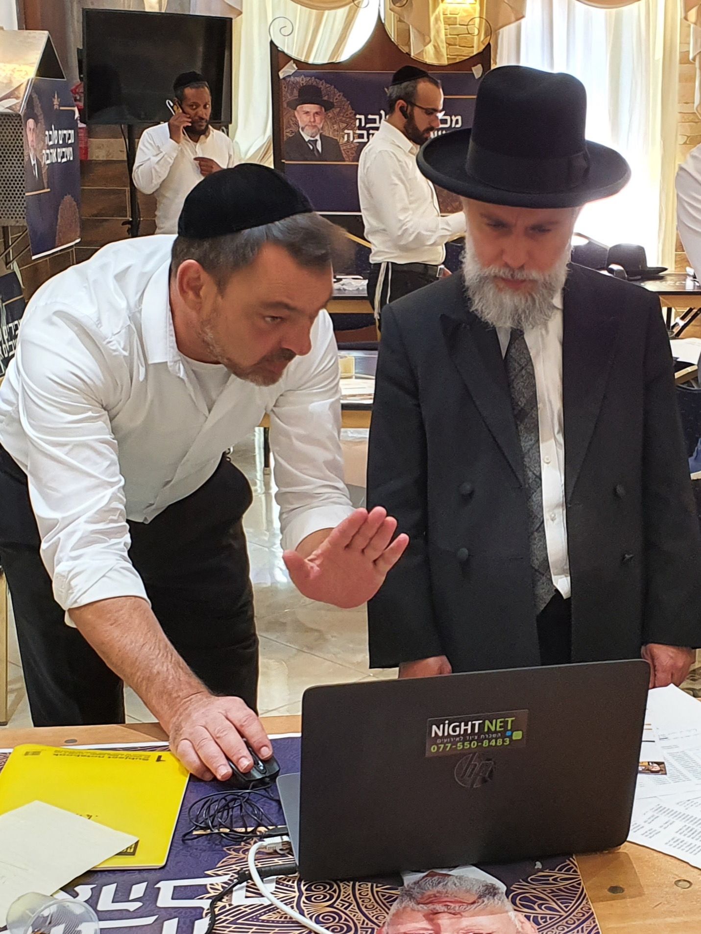 עם הרב בכולל ׳נזר כהן׳ בביתר