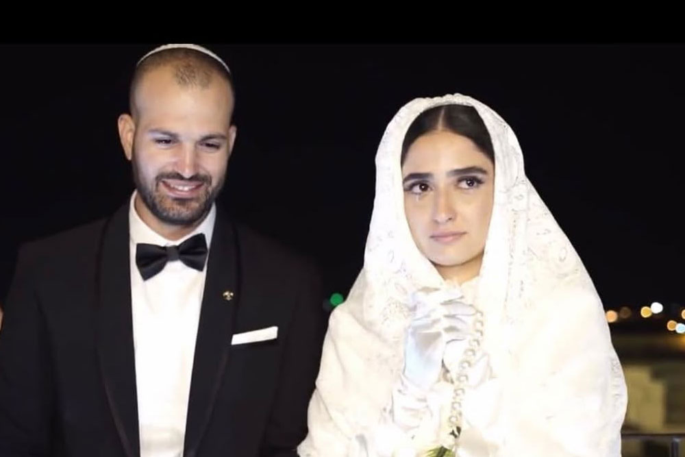 זמן קצר אחרי הריאיון פגשתי את בעלי