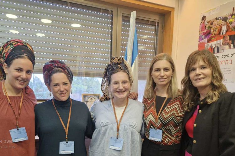 Meeting with Michal Waldiger as part of ongoing efforts to support the wives of wounded soldiers.