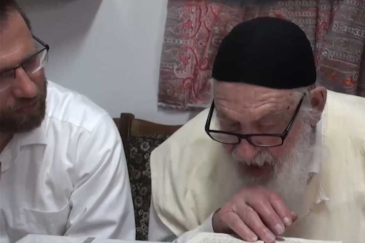 הרב טיומקין בלימוד עם הרב אורי זוהר ז"ל